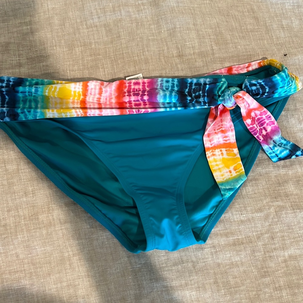 Bleu Rod Beattie bottoms